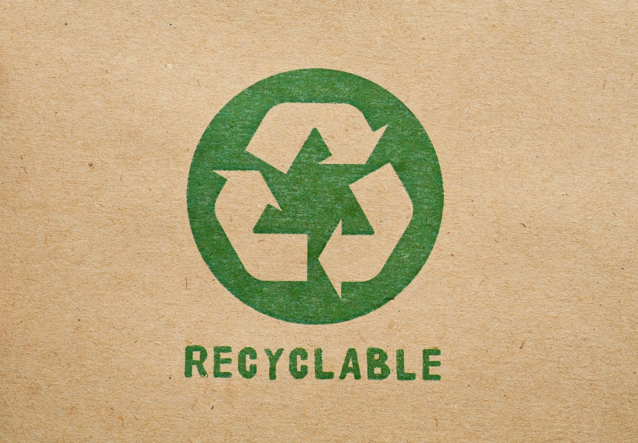 Símbolo de reciclaje en empaque